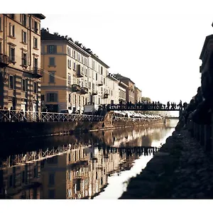  Appartement Taking A Walk In The Beating Heart Of Navigli Italië
